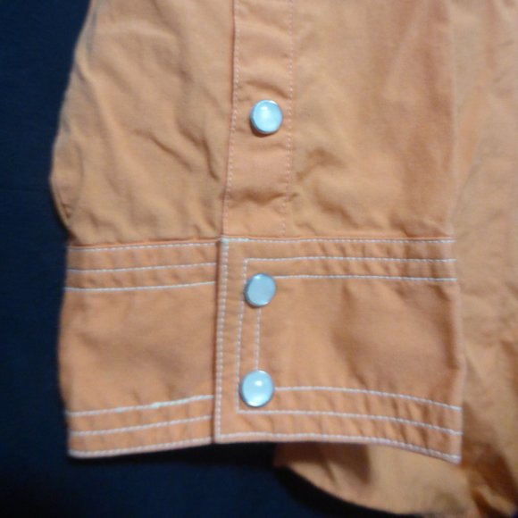 E-LAND CAMPUS CASUAL, 170/92A, casual snap shirt, GUC - Picture 10 of 16